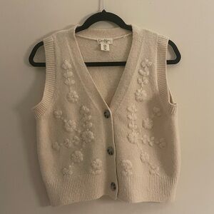 Floral Cream Sweater Vest